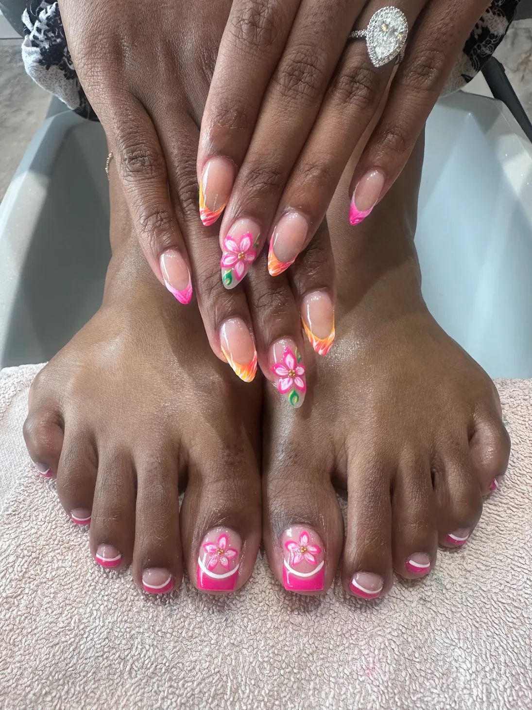Q Nails Spa Gallery Image