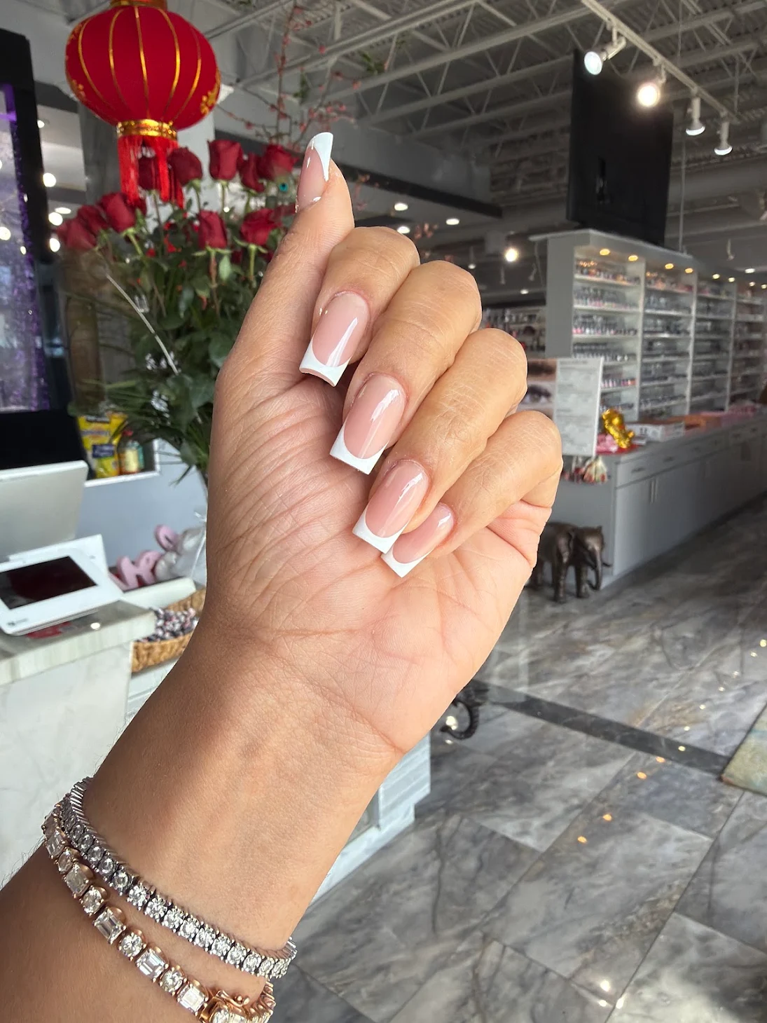 Q Nails Spa Gallery Image