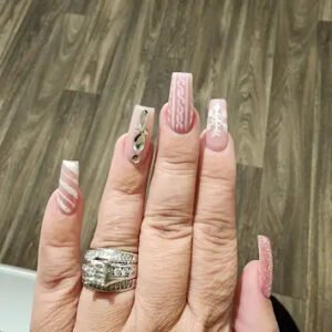 walk-in nail salon